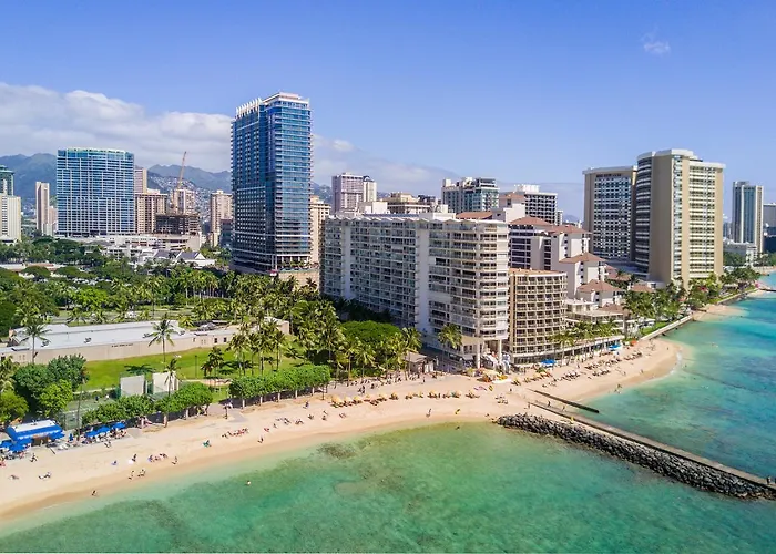 Waikiki Shore 305